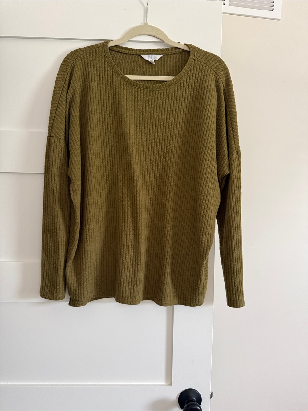 Time and Tru Olive Ribbed Crew Neck Sweater
